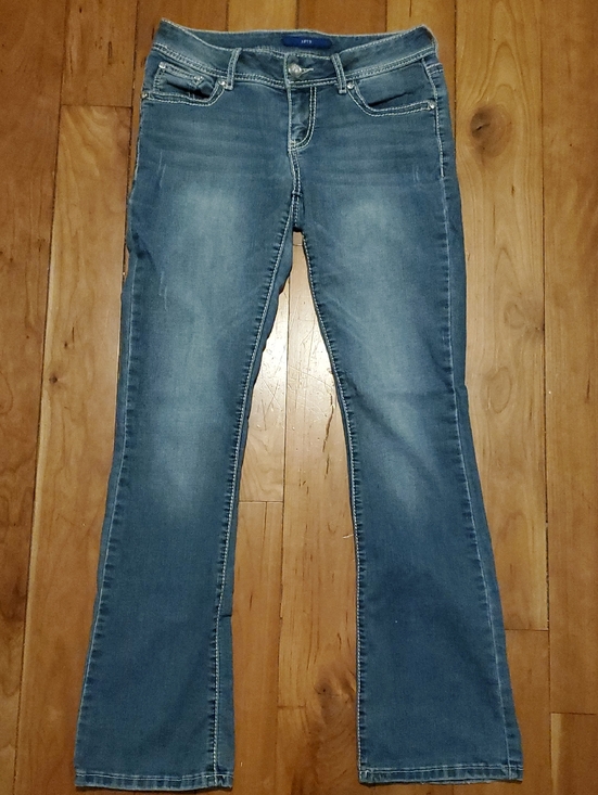 Apt. 9 Denim - Apt. 9  Beautifully Embelished Women's Light Blue Flare Jeans